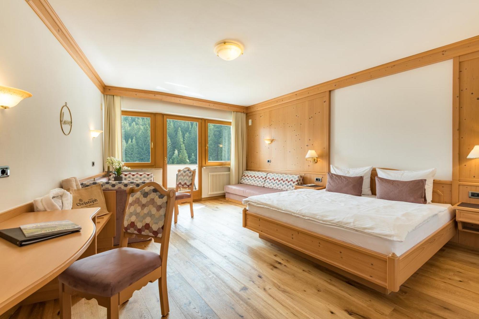 Hotel Christoph Olang Екстер'єр фото