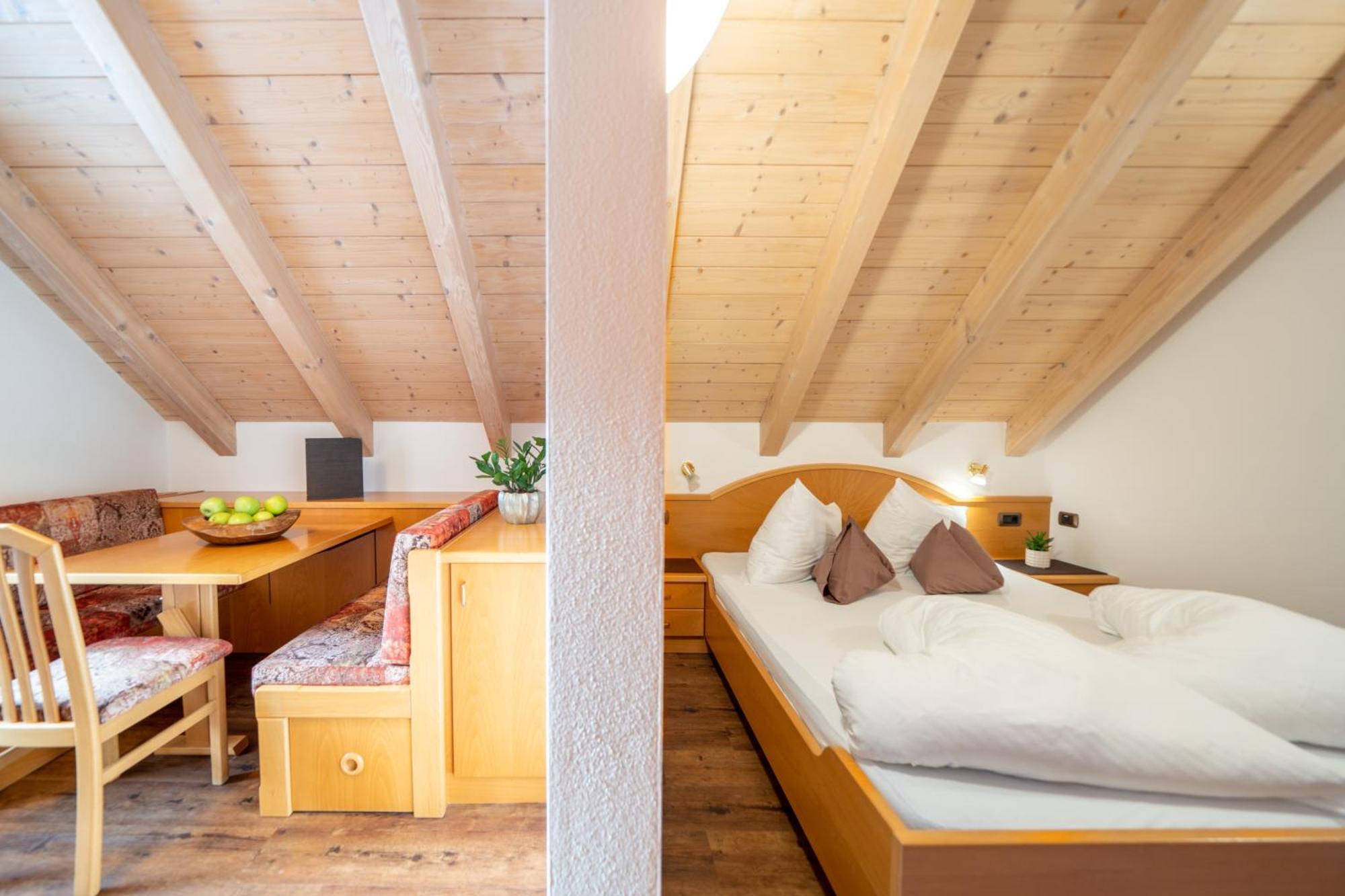 Hotel Christoph Olang Екстер'єр фото