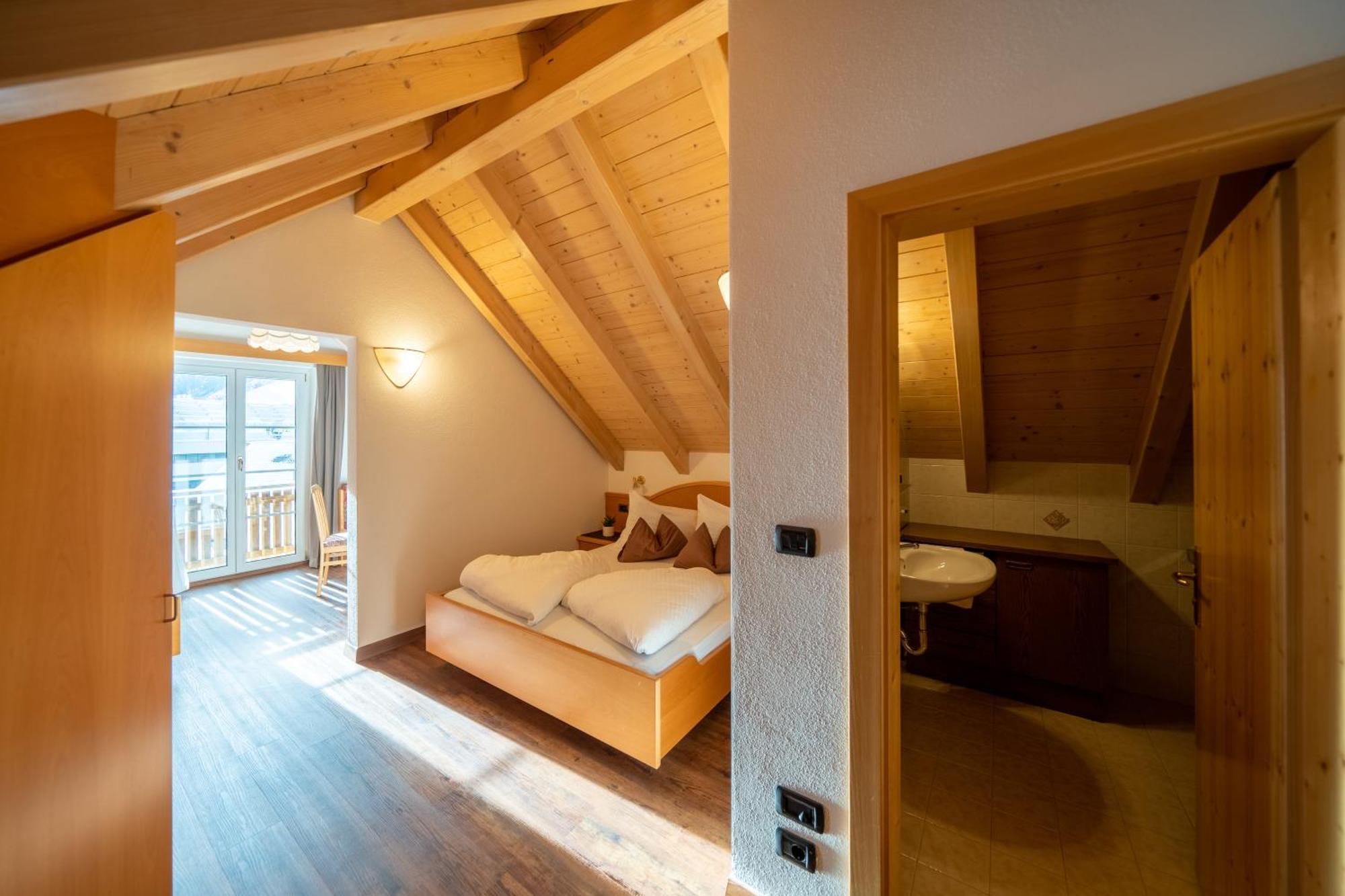 Hotel Christoph Olang Екстер'єр фото
