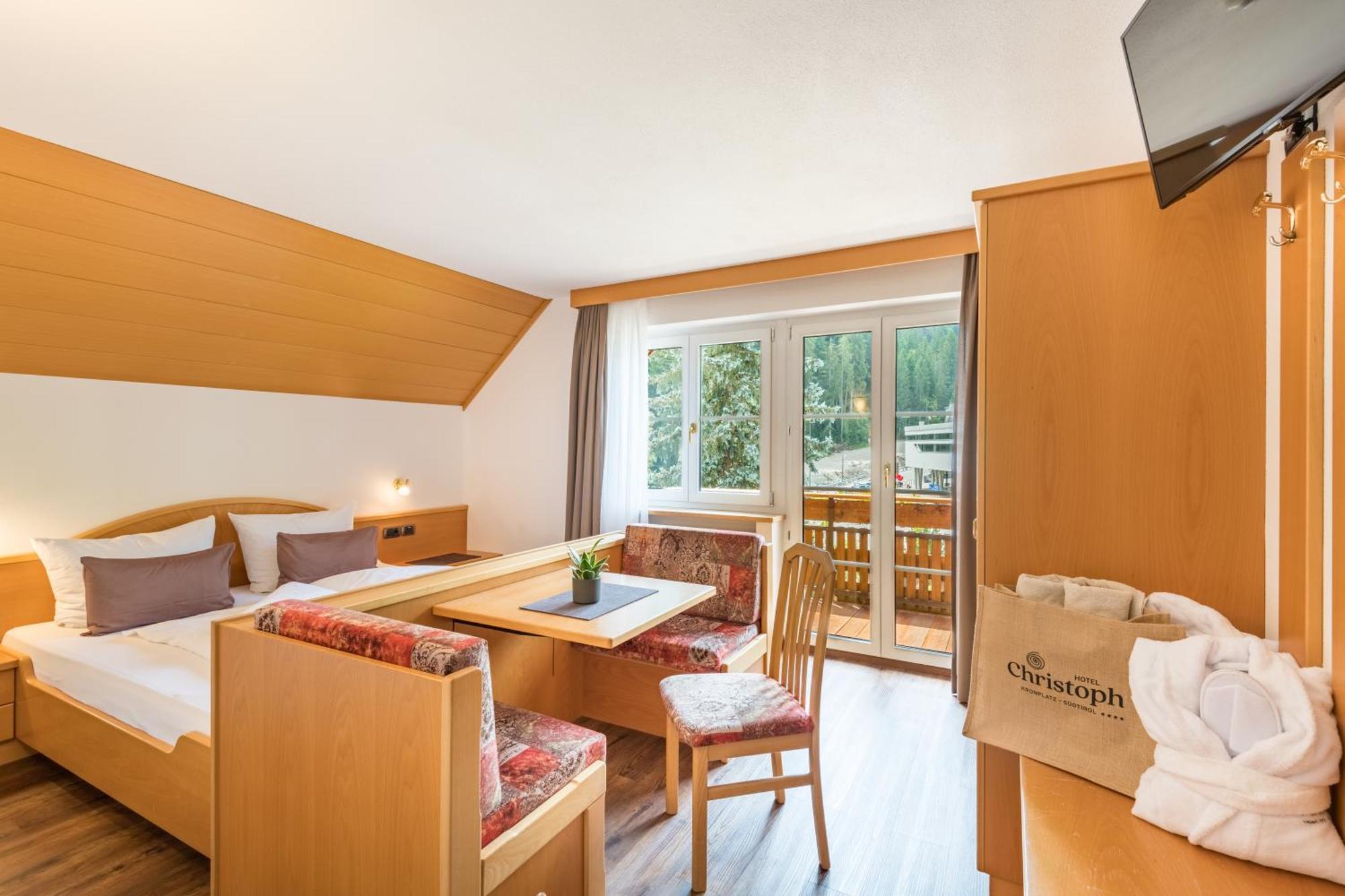 Hotel Christoph Olang Екстер'єр фото