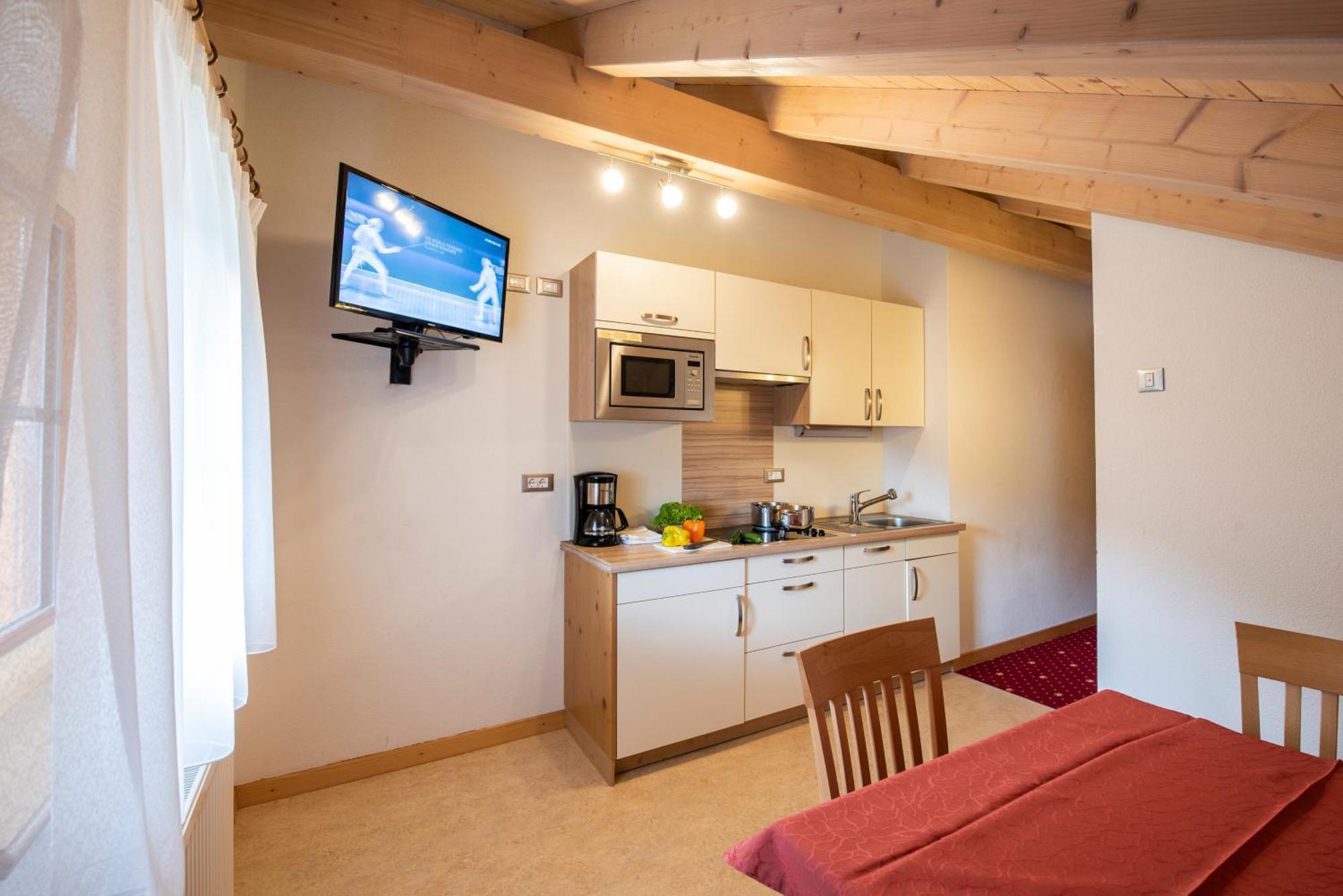 Hotel Christoph Olang Екстер'єр фото
