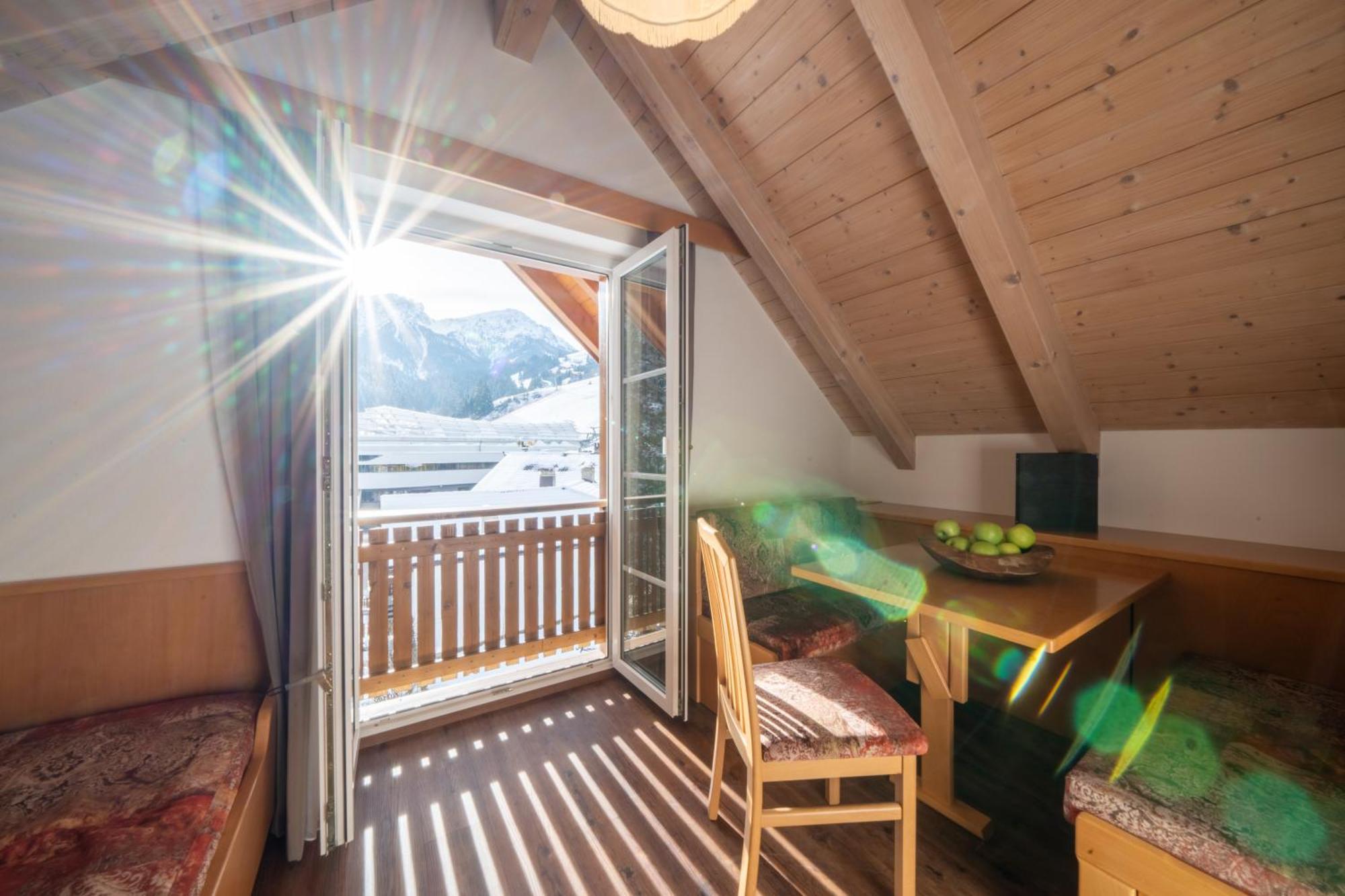 Hotel Christoph Olang Екстер'єр фото