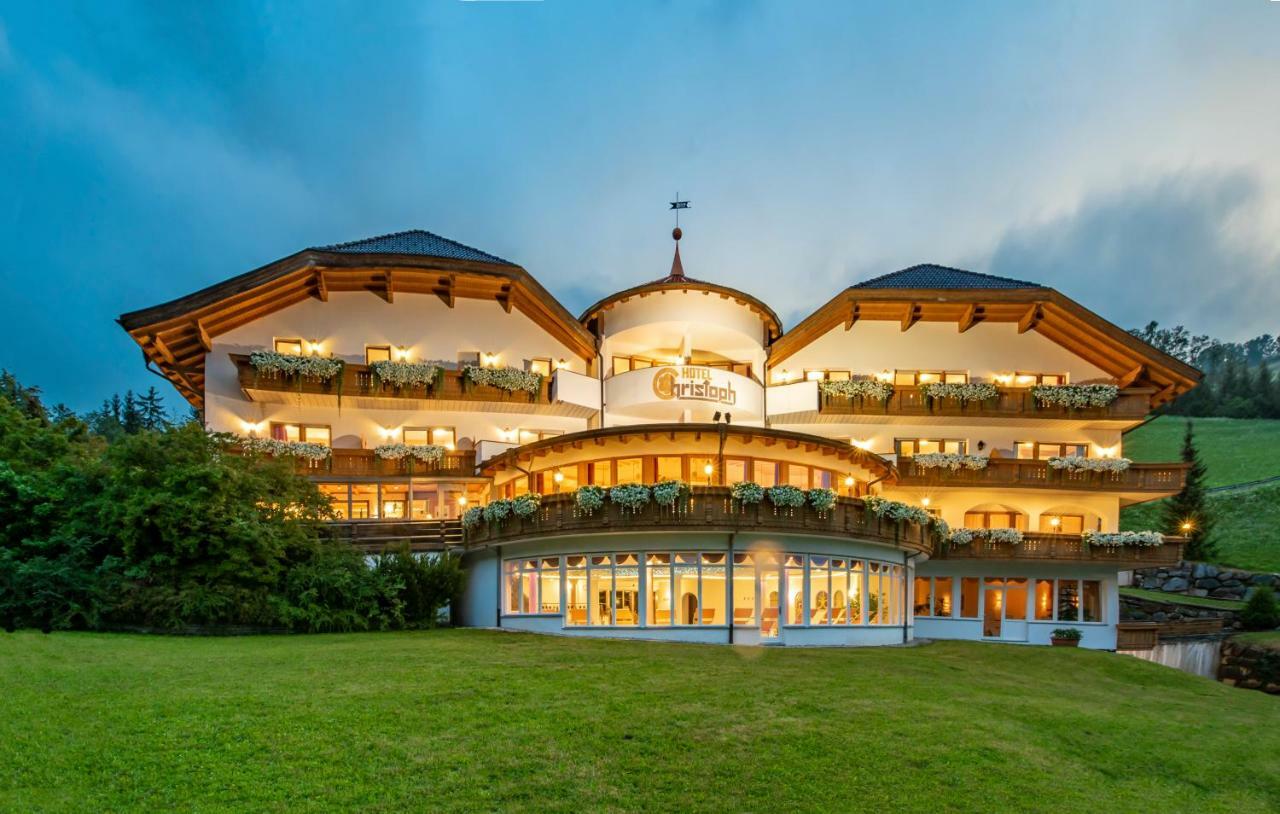 Hotel Christoph Olang Екстер'єр фото